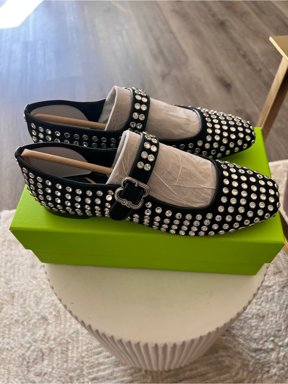 SAM EDELMAN Black Studded Mary Jane Flats with Silver Accents size 7 NEW - Picture 2 of 4
